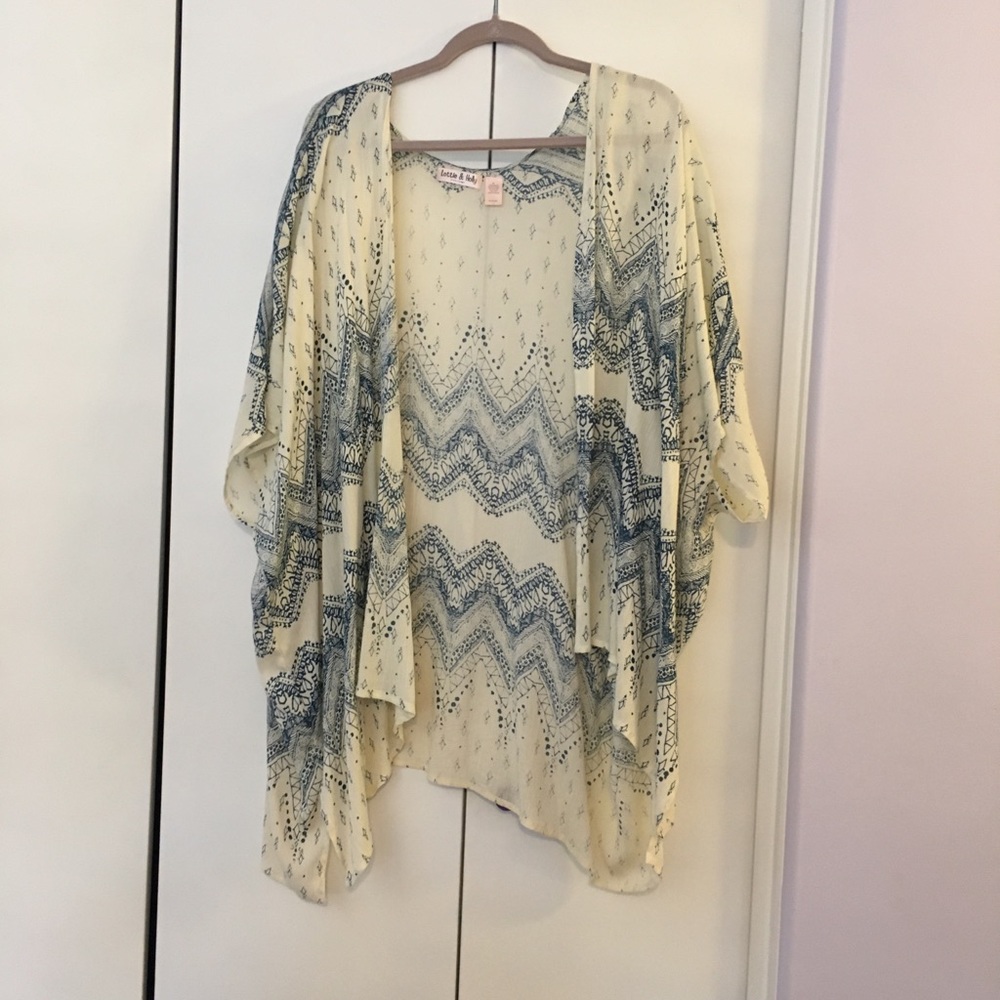 Printed kimono